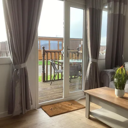J16 Mablethorpe Pet Friendly Chalet Экстерьер фото