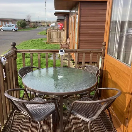 J16 Mablethorpe Pet Friendly Chalet Экстерьер фото