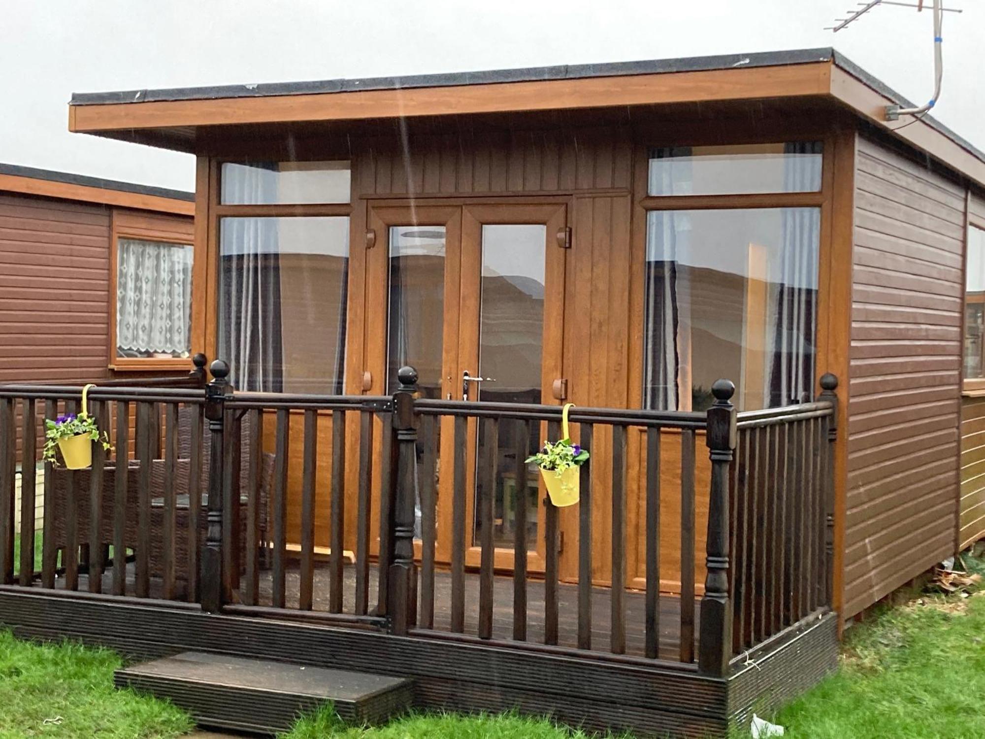 J16 Pet Friendly *